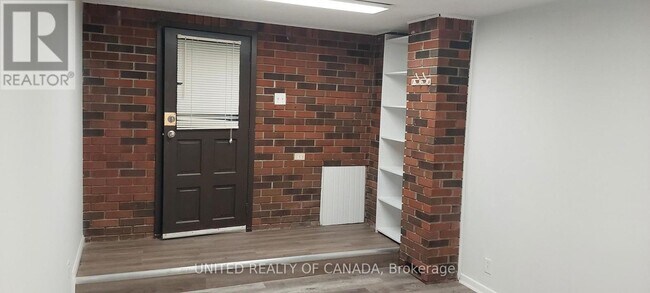 126 Weldrick Rd W in Richmond Hill, ON - Building Photo - Building Photo