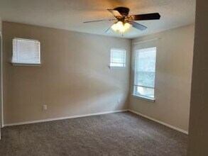 14112 Harris Ridge Blvd in Pflugerville, TX - Building Photo - Building Photo