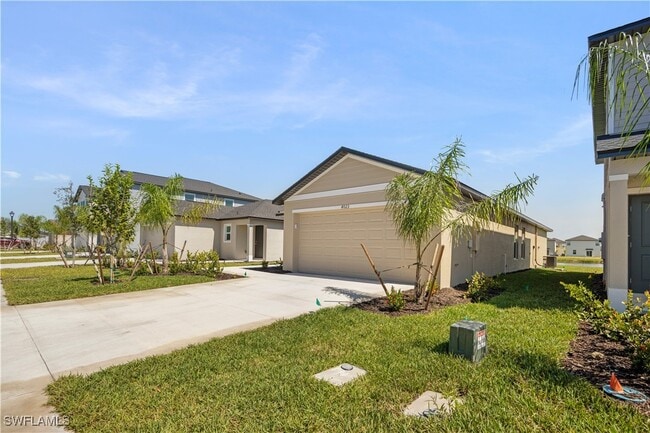 4023 San Felice Ln in North Fort Myers, FL - Building Photo - Building Photo