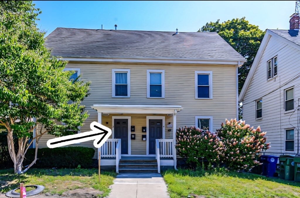 2 Mechanic St in Newton, MA - Building Photo