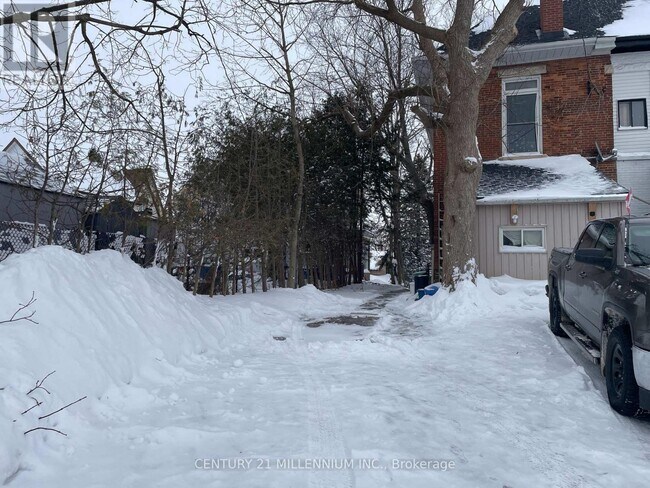 206 Owen Sound St in Shelburne, ON - Building Photo - Building Photo