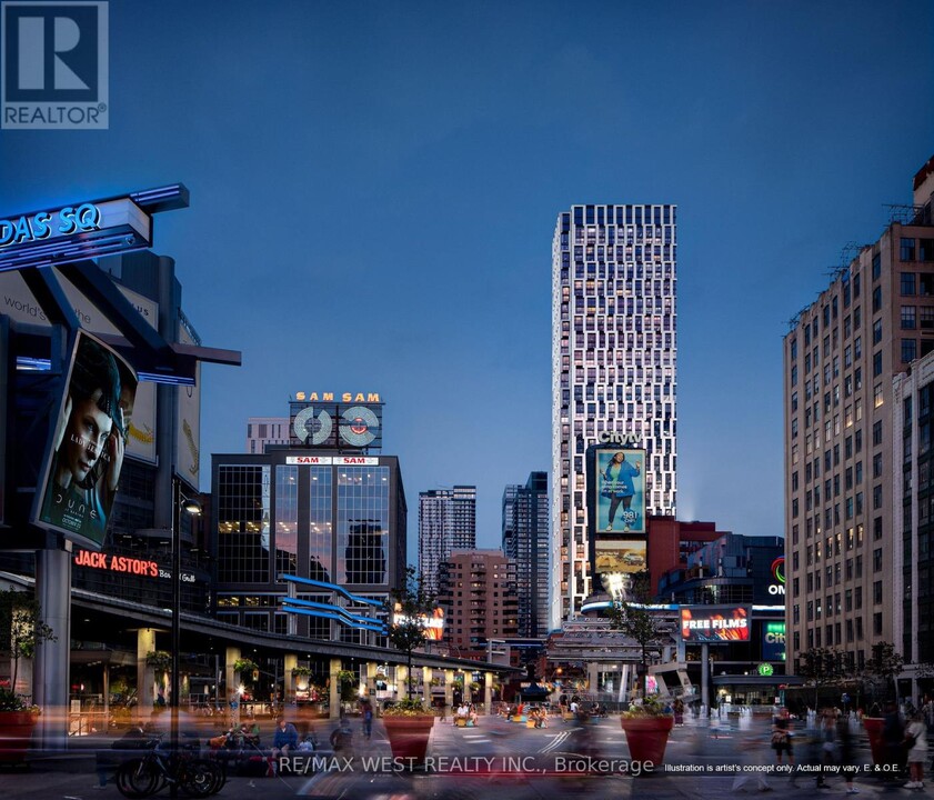 252-2252 Church St in Toronto, ON - Building Photo