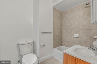 1124 S 15th St in Philadelphia, PA - Building Photo - Building Photo