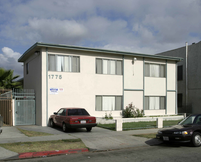 1775 Locust Ave in Long Beach, CA - Building Photo - Building Photo