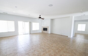 3713 Vista Verde in Palm Springs, CA - Building Photo - Building Photo