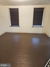 113 W Beechtree Ln in Wayne, PA - Building Photo - Building Photo