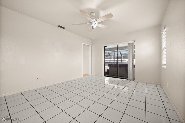 property at 415 SE 12th Ct