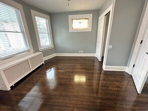 433 Ridgefield Ave in Bridgeport, CT - Building Photo - Building Photo