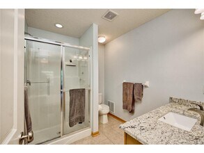 16604 50th Ct N in Minneapolis, MN - Building Photo - Building Photo