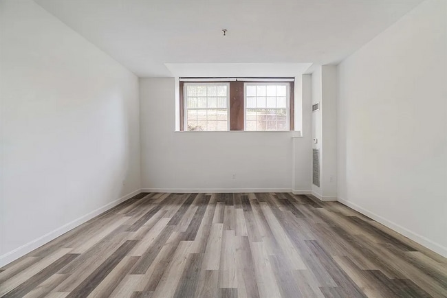 76 Elm St in Boston, MA - Building Photo - Building Photo