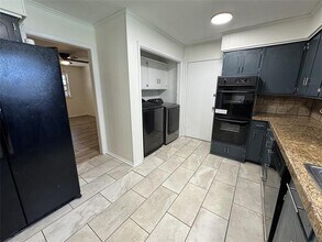 1009 Imperial Dr in Denton, TX - Building Photo - Building Photo