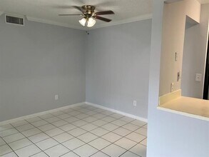 14863 SW 104th St in Miami, FL - Building Photo - Building Photo