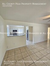 235 Leelon Rd in Lakeland, FL - Building Photo - Building Photo