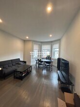 102 Queensberry St, Unit 8 in Boston, MA - Building Photo - Building Photo