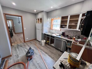 4934 N Marmora Ave in Chicago, IL - Building Photo - Building Photo