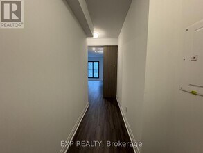 20 Soudan Ave in Toronto, ON - Building Photo - Building Photo