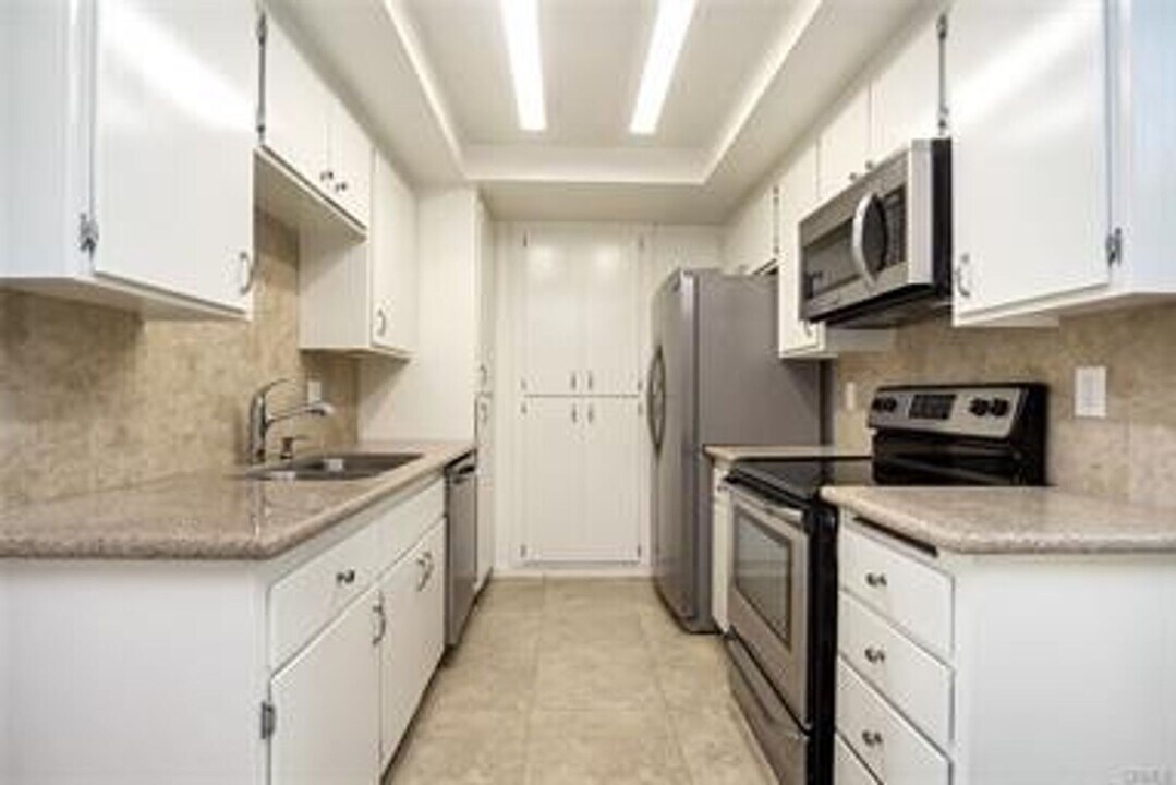 25611 Quail Run in Dana Point, CA - Building Photo
