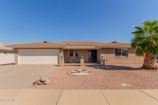 8260 E Nopal Ave in Mesa, AZ - Building Photo