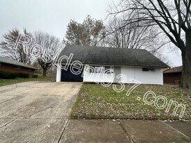 5640 Benedict Rd in Dayton, OH - Building Photo