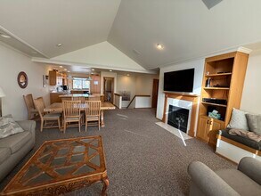 217 E Pkwy Dr in Manson, WA - Building Photo - Building Photo