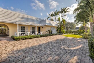 900 NE 4th St in Boca Raton, FL - Building Photo - Building Photo
