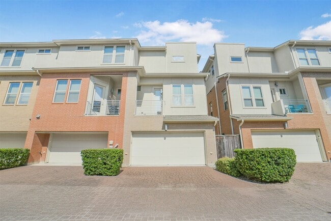 5425 Hidalgo St in Houston, TX - Building Photo - Building Photo