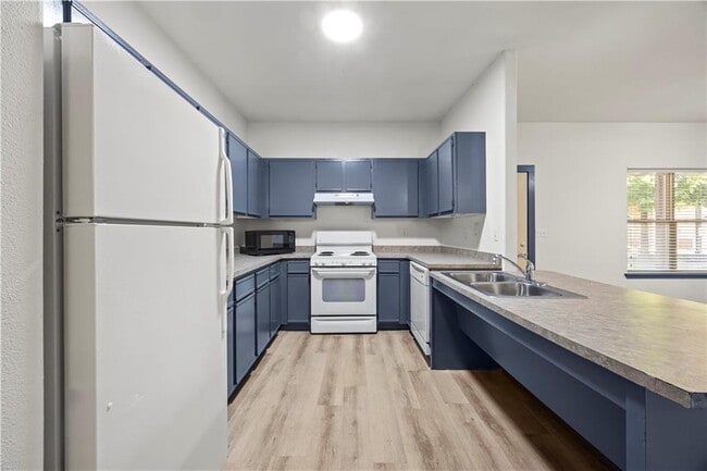 property at 2619 N Quality Ln