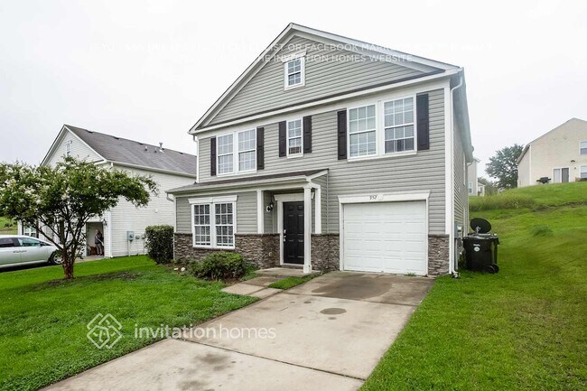 property at 952 Littleton Dr