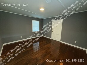 243 Mitchell Ave in Jackson, MS - Building Photo - Building Photo