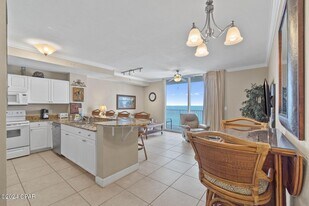 16819 Front Beach Rd in Panama City Beach, FL - Building Photo