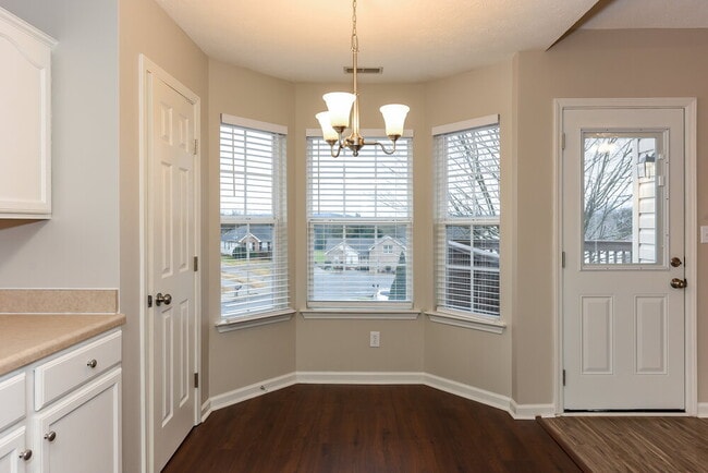 278 Iris Dr in Hendersonville, TN - Building Photo - Building Photo