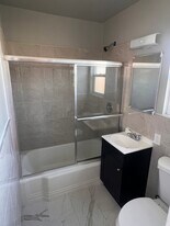 3330 Sequoia Dr, Unit B in South Gate, CA - Building Photo