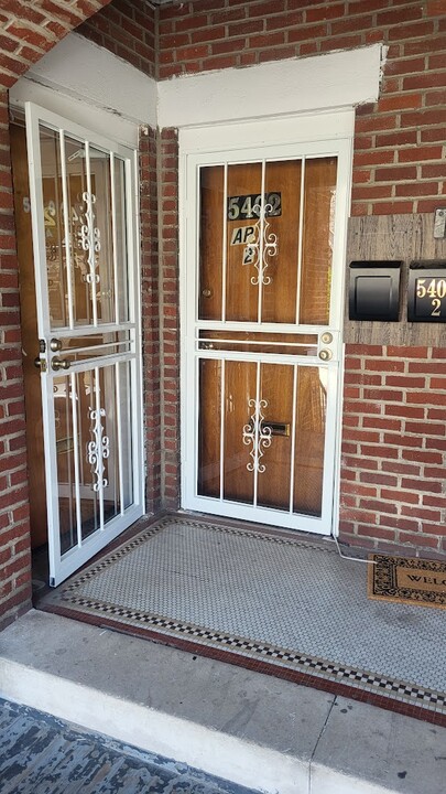 5402 Lansdowne Ave, Unit 2 Photo