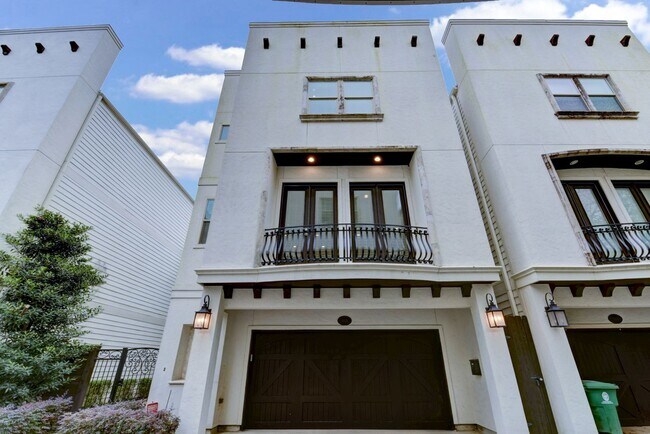 1112 Peveto St in Houston, TX - Building Photo - Building Photo