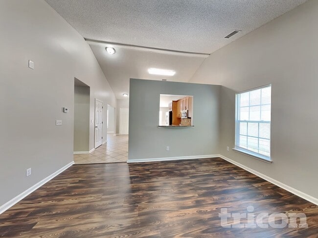 131 Winborne Dr in Mooresville, NC - Foto de edificio - Building Photo