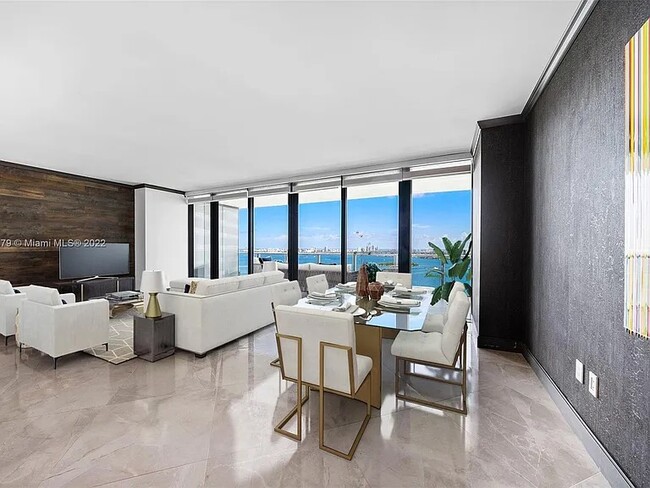 650 NE 32nd St, Unit Paraiso Bay Unit #3003