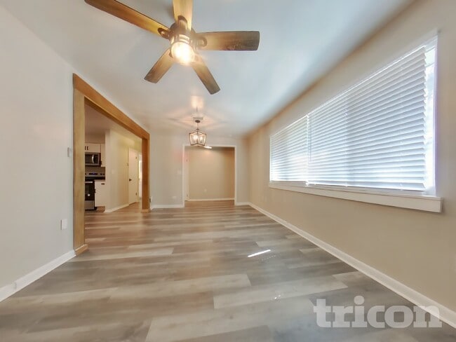 243 E Bay Ave in Longwood, FL - Building Photo - Building Photo