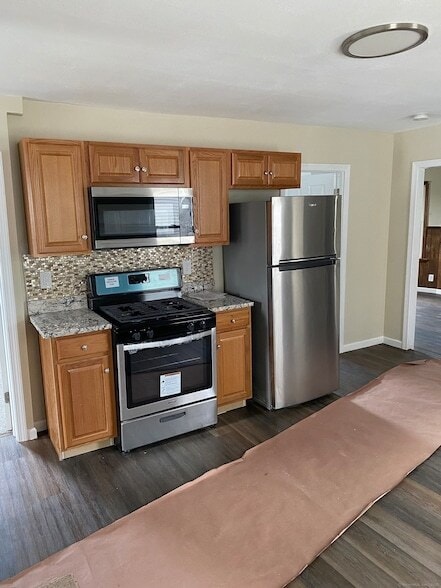 218 Kelsey St, Unit 1 in New Britain, CT - Building Photo - Building Photo