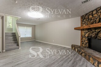3831 Chattahoochee Dr in Douglasville, GA - Building Photo - Building Photo