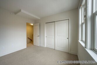 110 Second St, Unit PH02 in Cambridge, MA - Foto de edificio - Building Photo