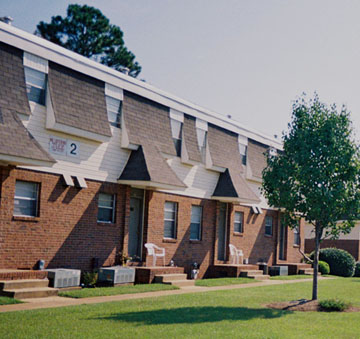 Cedar Avenue in Albany, GA - Building Photo