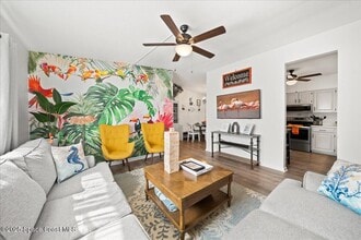 1350 S Orlando Ave in Cocoa Beach, FL - Building Photo - Building Photo