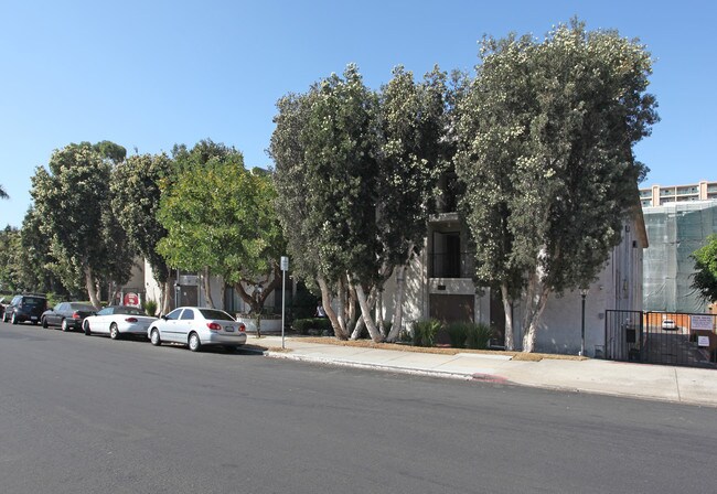 Villa Sao Miguel in San Diego, CA - Building Photo - Building Photo