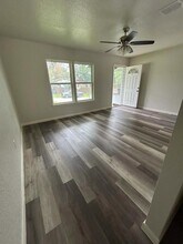 503 Mebane St in San Antonio, TX - Building Photo - Building Photo