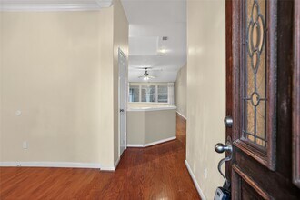 12530 Meadowglen Dr in Stafford, TX - Building Photo - Building Photo