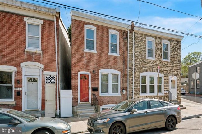 property at 3913 Cresson St