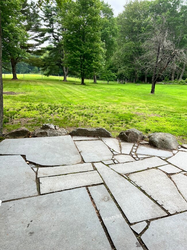 349 Brickett Hill Rd in Pembroke, NH - Building Photo - Building Photo