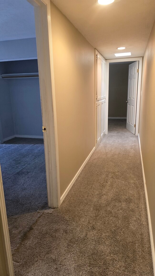776 Diagonal St in Saint George, UT - Building Photo - Building Photo