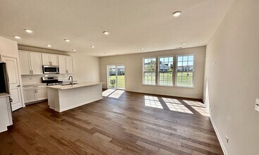 1320 Draper Rd in McHenry, IL - Building Photo - Building Photo