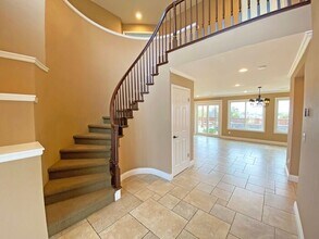 6279 Skywalker Dr in San Jose, CA - Building Photo - Building Photo